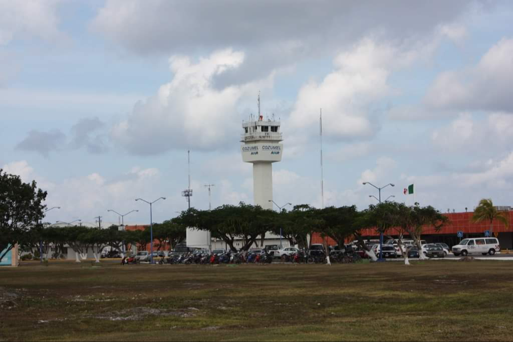 El extranjero fue trasladado a Cancún El extranjero fue trasladado a Cancún