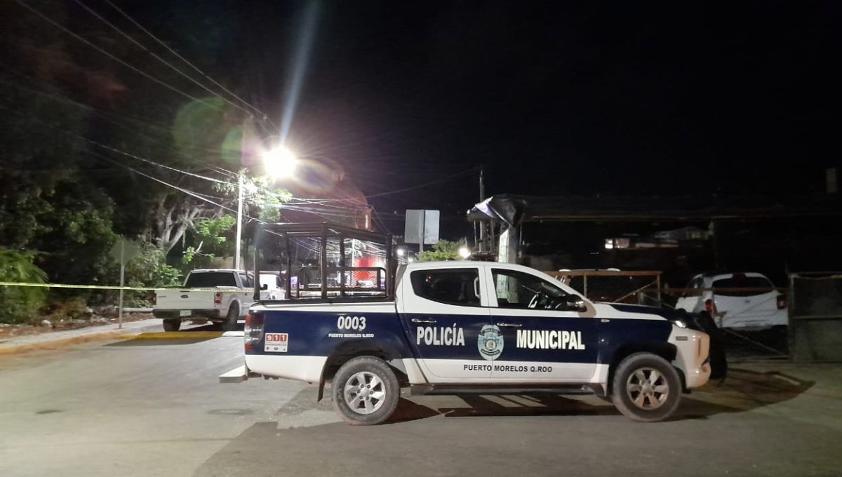 Policías acordonaron el área en Puerto Morelos Policías acordonaron el área en Puerto Morelos