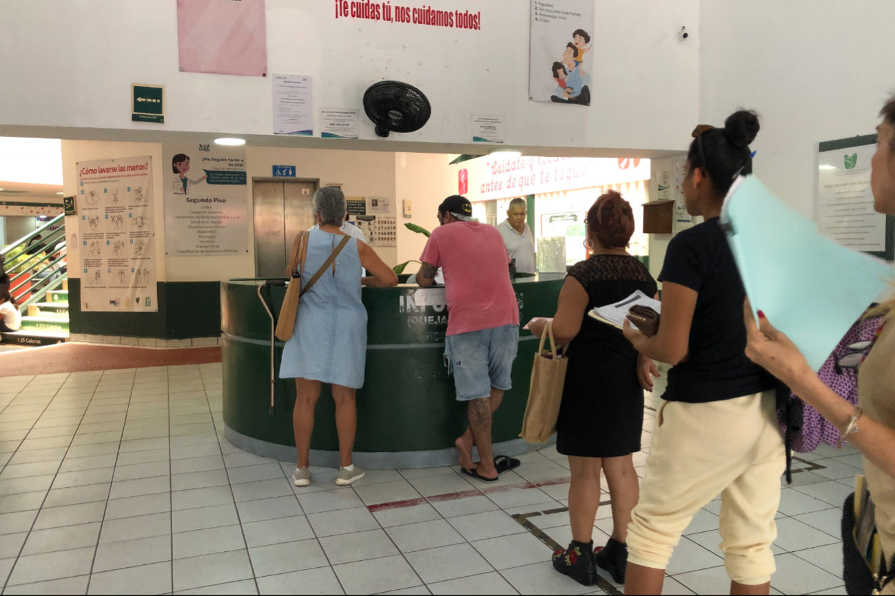 El titular de la Sesa no quiso hablar de la dotación de medicinas o cobertura de especialidades médicas El titular de la Sesa no quiso hablar de la dotación de medicinas o cobertura de especialidades médicas