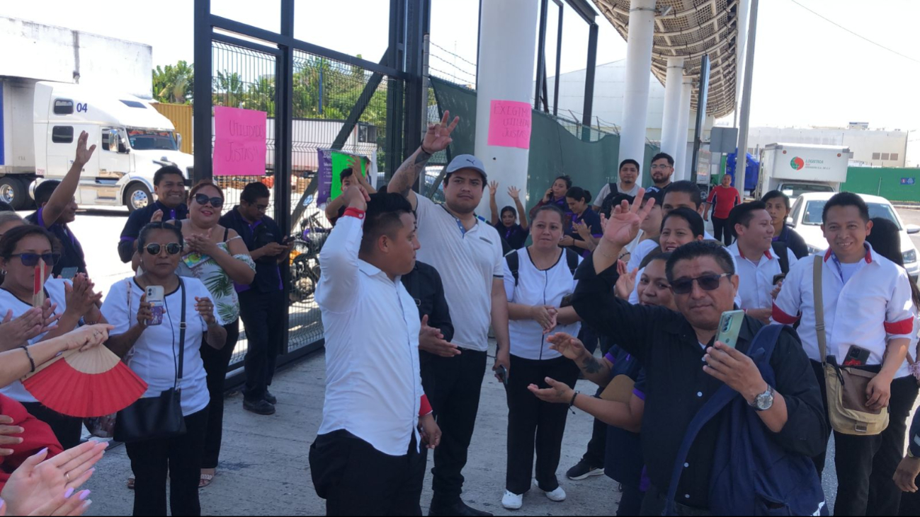 Los trabajadores aseguran que recibían hasta 12 mil pesos por concepto de utilidades, pero ahora solo les están dando de 100 a 800 pesos