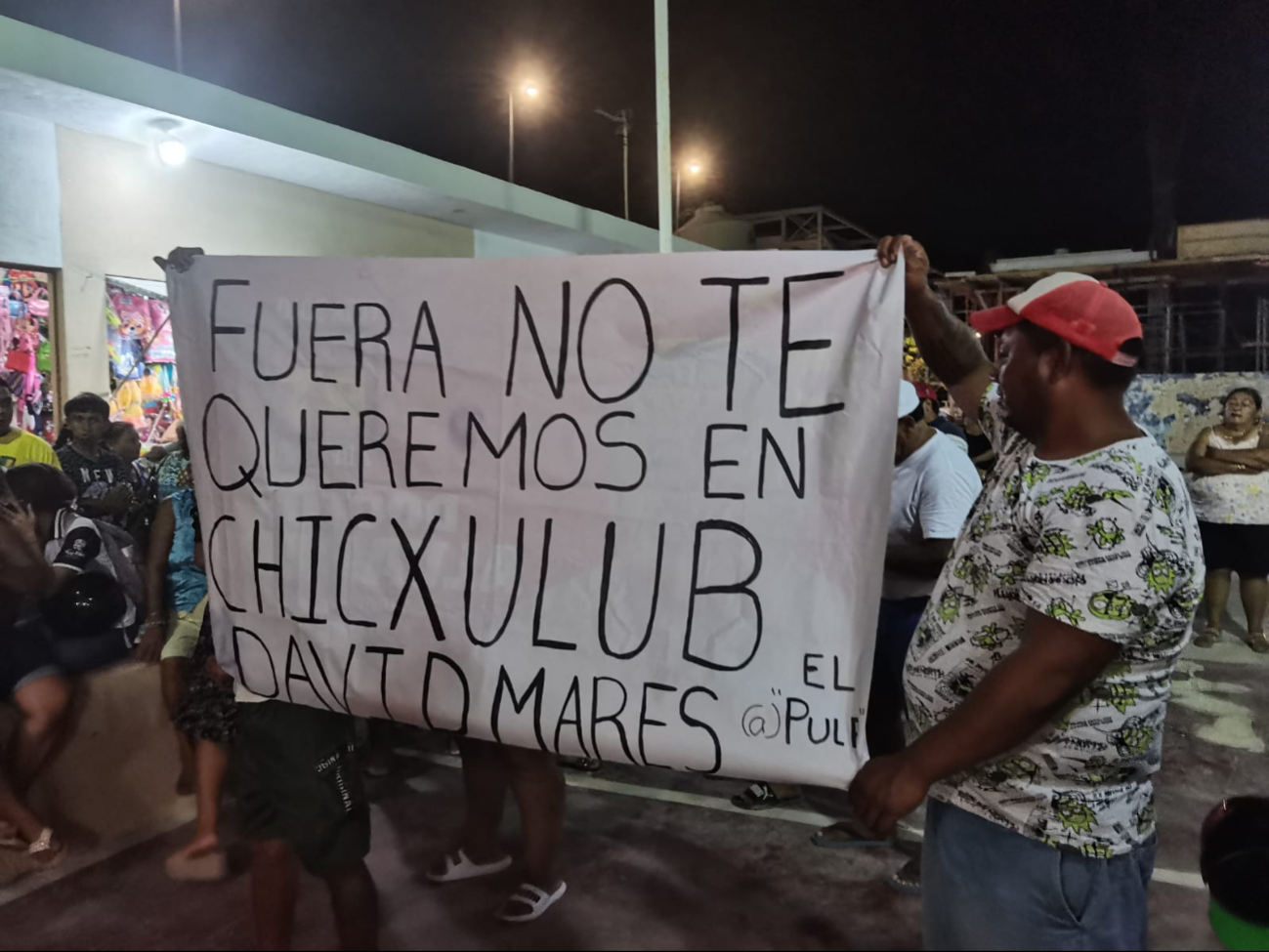 Pobladores señalaron que no permitirán el ingreso de 'El Pulpo' Pobladores señalaron que no permitirán el ingreso de 'El Pulpo'