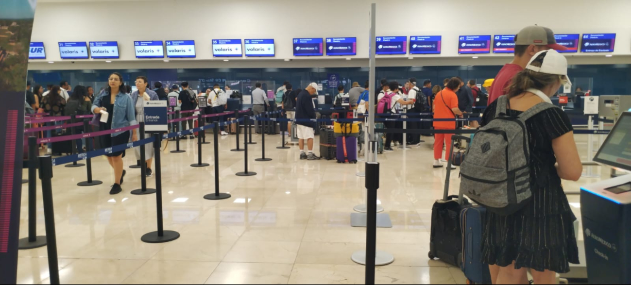 Sólo se registró un vuelo retrasado Sólo se registró un vuelo retrasado