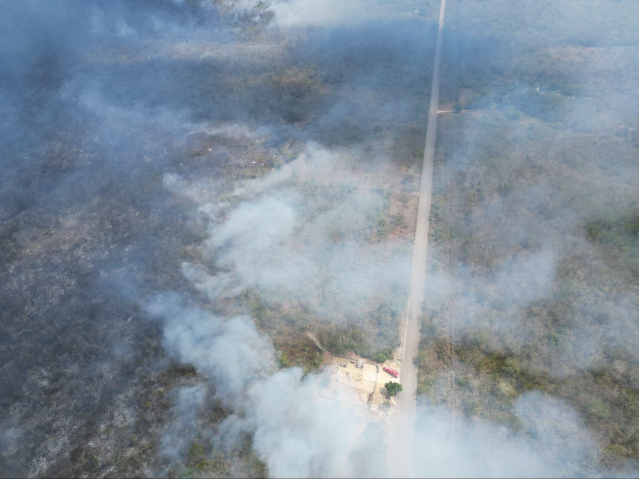Hay dos incendios en Chiquilá y uno en Héroes de Nacozari Hay dos incendios en Chiquilá y uno en Héroes de Nacozari
