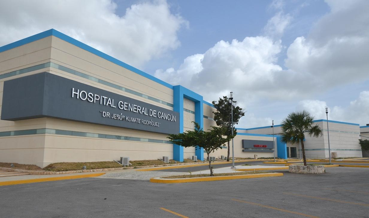 En el Hospital General de Cancún lograron atender al bebé En el Hospital General de Cancún lograron atender al bebé