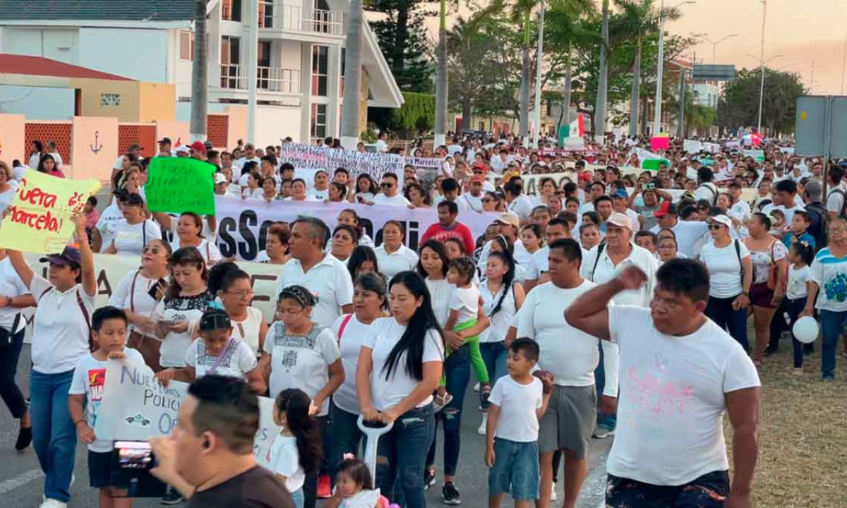 Ciudadanos tienen derecho a manifestarse el uno de junio, Morena y PT Ciudadanos tienen derecho a manifestarse el uno de junio, Morena y PT
