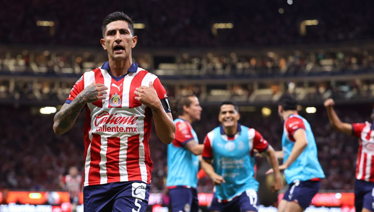 Pocho Guzmán da triunfo a Chivas, frente a Toluca, en los Cuartos de Final de Ida de la Liguilla