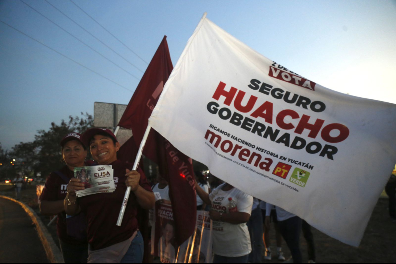 Así apoyan a 'Huacho' Díaz Mena en el fraccionamiento Las Américas de Mérida Así apoyan a 'Huacho' Díaz Mena en el fraccionamiento Las Américas de Mérida