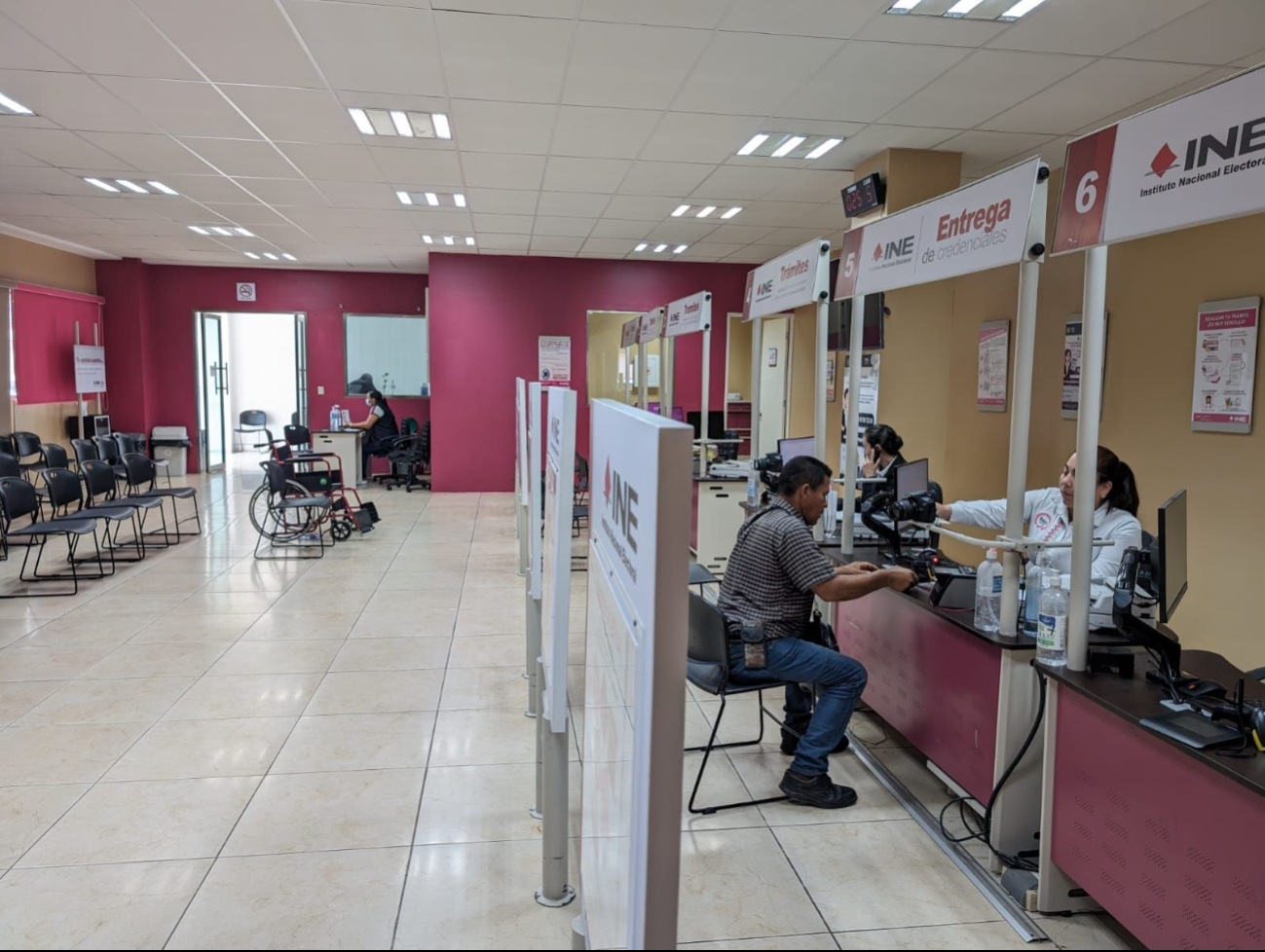 Exhortan a ciudadanía realizar trámite para poder votar Exhortan a ciudadanía realizar trámite para poder votar