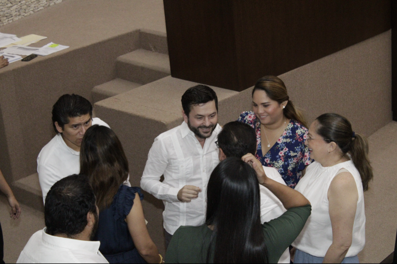 Ayer se clausuró el tercer periodo de la LXIII legislatura Ayer se clausuró el tercer periodo de la LXIII legislatura