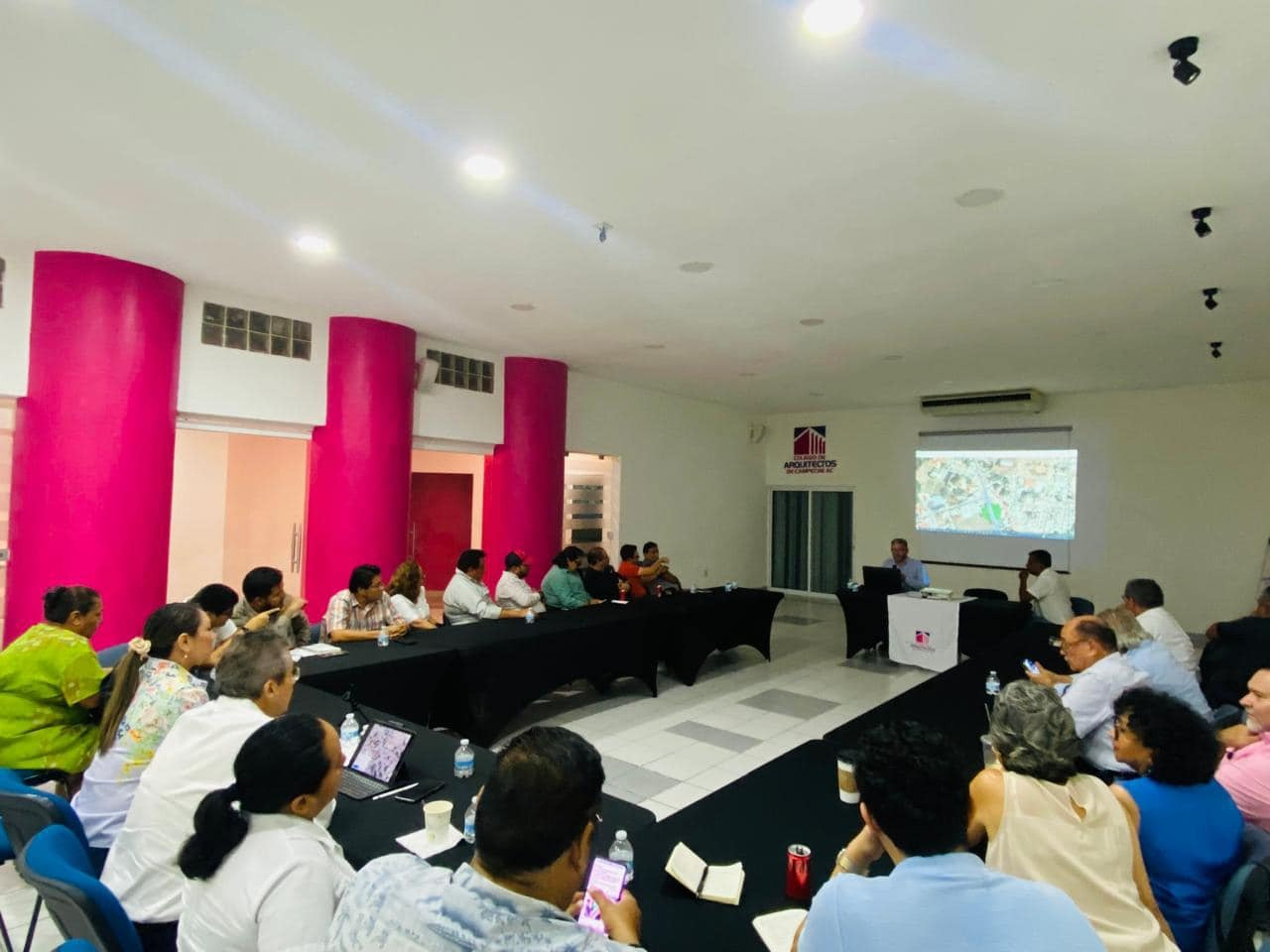 El Tren Ligero conectará el Centro Histórico y la estación del Tren Maya El Tren Ligero conectará el Centro Histórico y la estación del Tren Maya