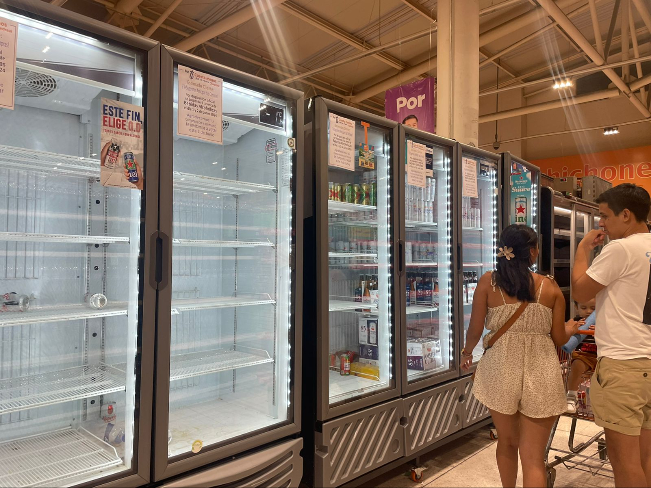 En Mérida, se vacían las neveras de alcohol por la Ley Seca electoral