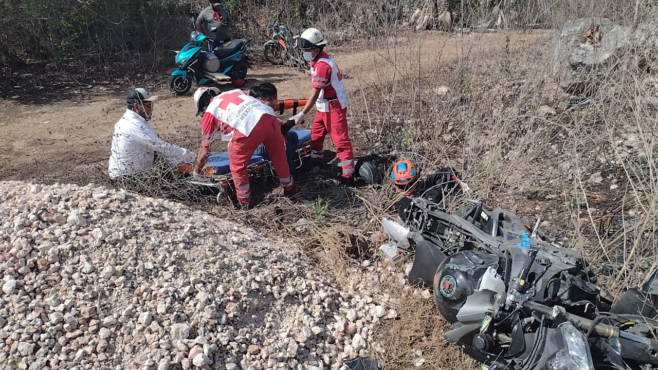 El motociclista fue trasladado a un hospital El motociclista fue trasladado a un hospital