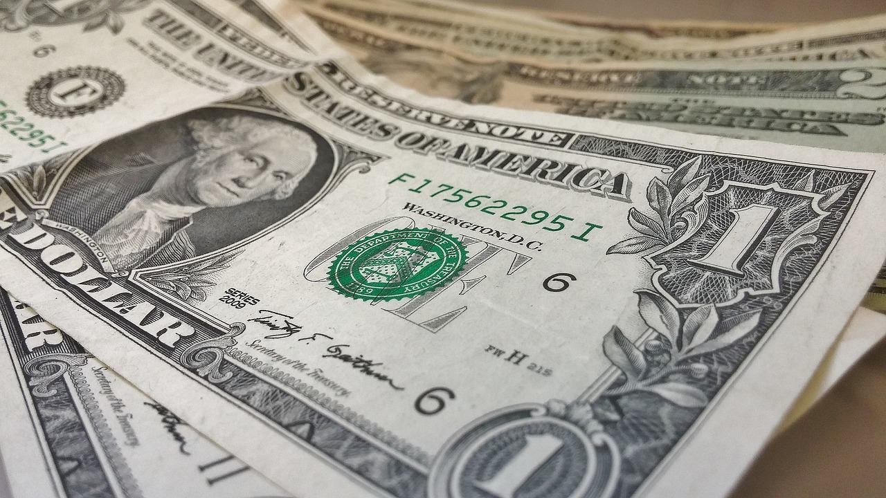 Pronósticos señalan que el dólar no escalaría a 20 pesos esta semana Pronósticos señalan que el dólar no escalaría a 20 pesos esta semana