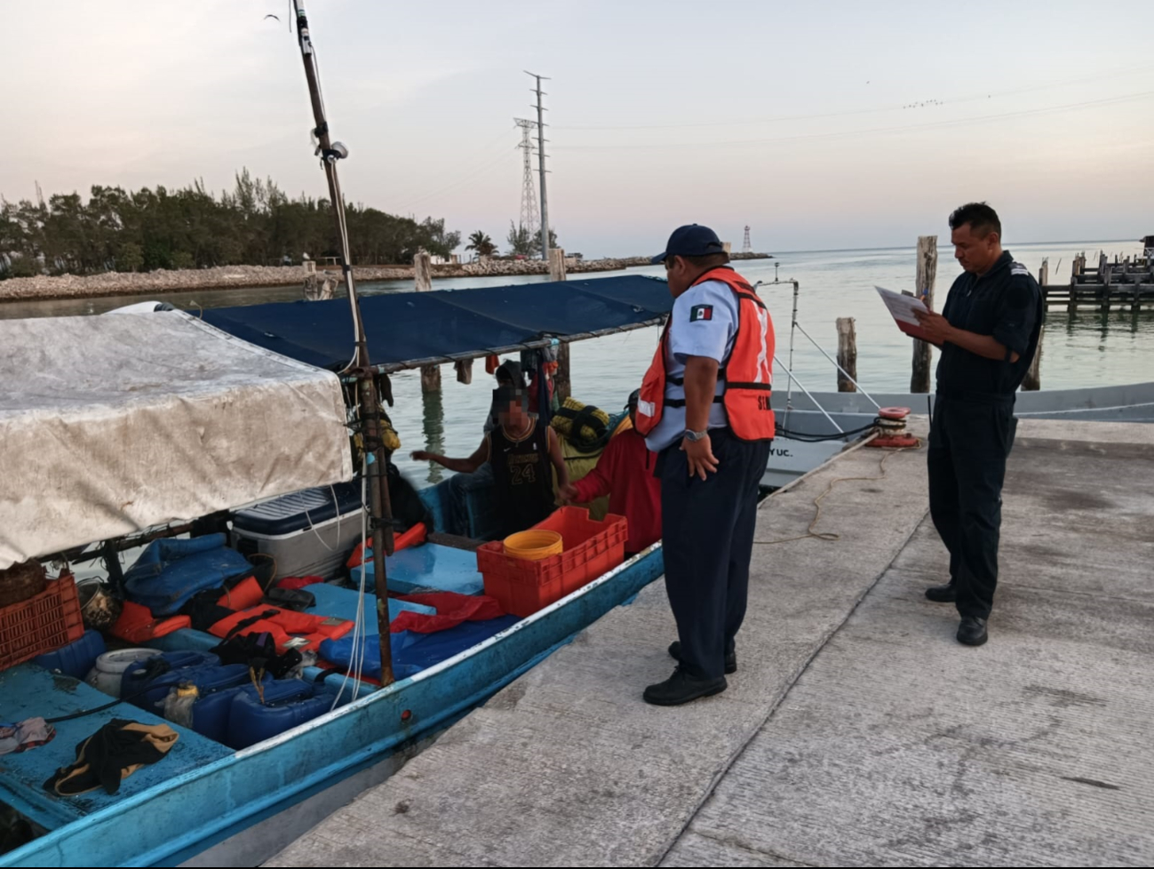 El marinero fue trasladado a un hospital en Progreso El marinero fue trasladado a un hospital en Progreso