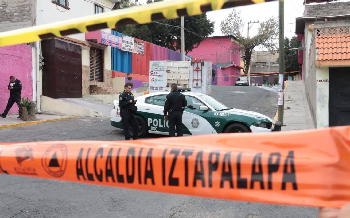 Hombre muere en Iztapalapa tras enfrentamiento con policías de la CDMX