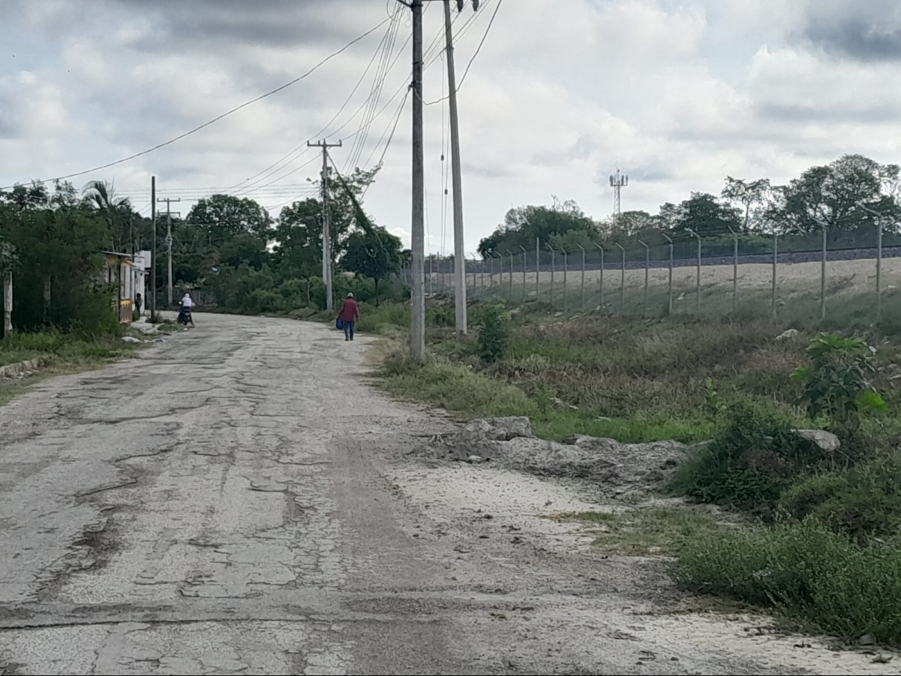 Vecinos escucharon detonaciones de arma de fuego en la madrugada Vecinos escucharon detonaciones de arma de fuego en la madrugada