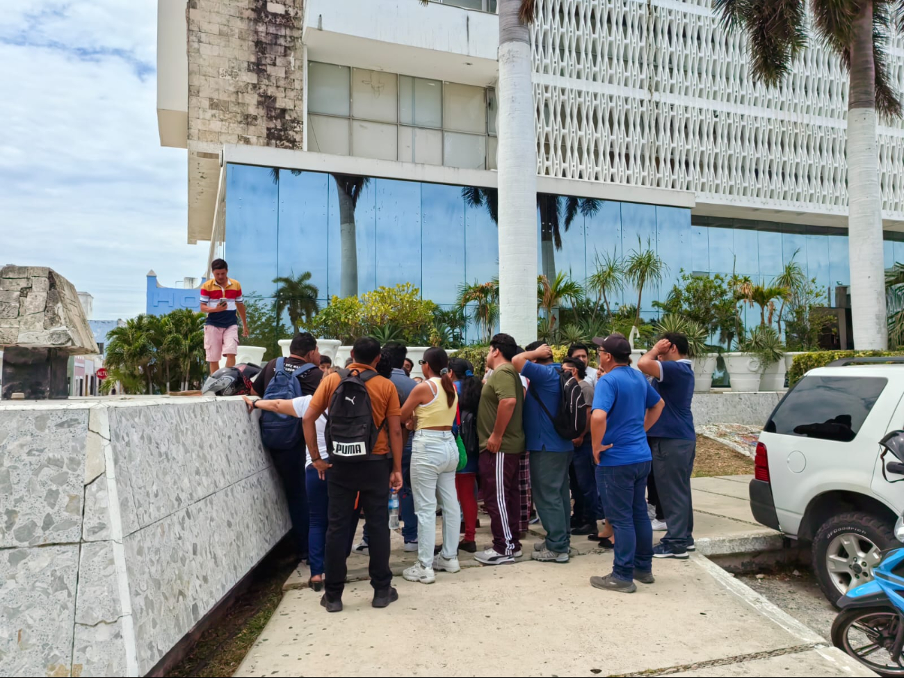 Denuncian falta de pago de utilidades y de liquidación tras ser despedidos Denuncian falta de pago de utilidades y de liquidación tras ser despedidos