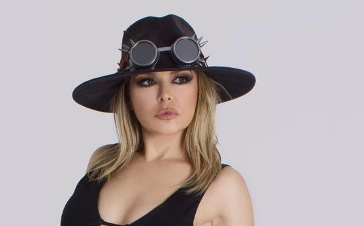 Itatí Cantoral buscará interpretar a Laura Bozzo en la nueva bioserie de la comunicadora Itatí Cantoral buscará interpretar a Laura Bozzo en la nueva bioserie de la comunicadora