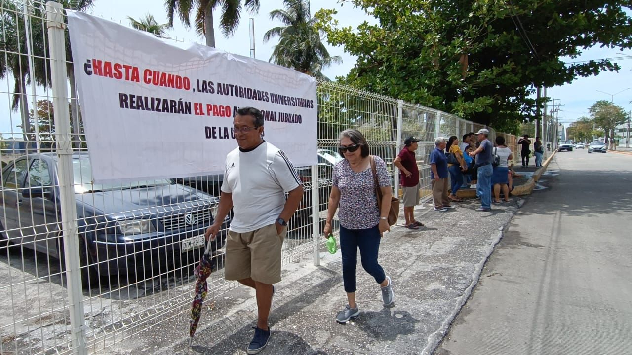 Los demandantes solicitan de nuevo la intervención del Gobierno del Estado Los demandantes solicitan de nuevo la intervención del Gobierno del Estado