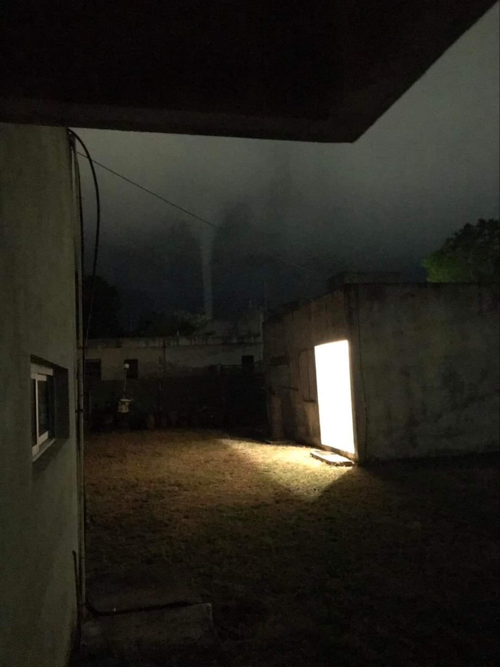 La tromba marina se observó desde la bahía de Chetumal La tromba marina se observó desde la bahía de Chetumal