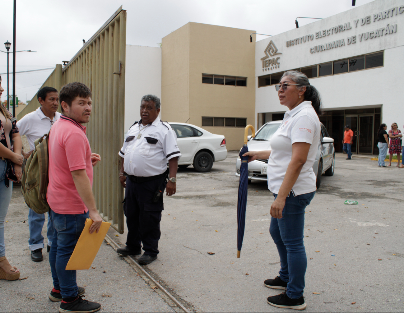 Empleados señalaron que, al darse de cuenta que favorecieron a gente, presentaron unas quejas que no avanzaron;