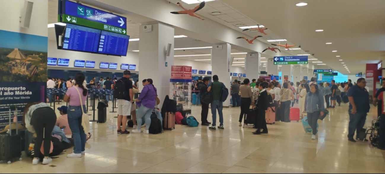 Fuertes lluvias no retrasan los vuelos en el aeropuerto de Mérida