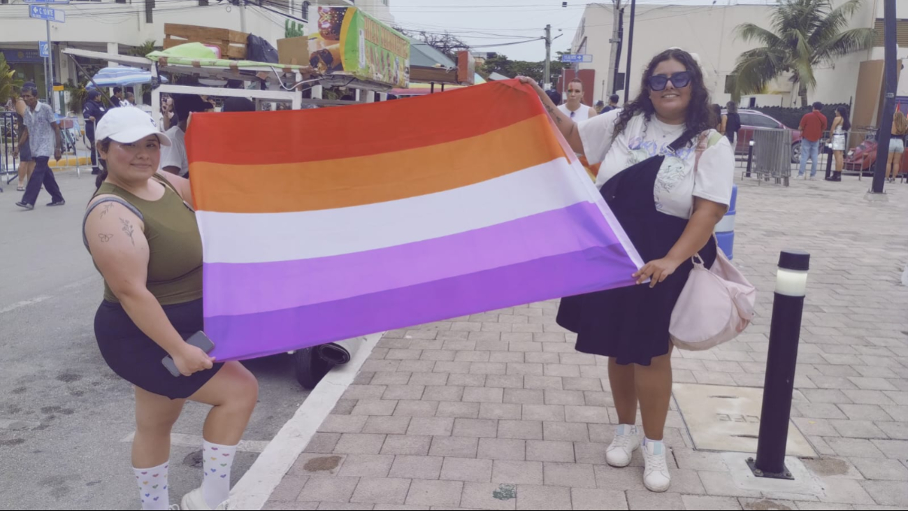 Marcha LGBTQ+ en Playa del Carmen / Yolanda Aldana Marcha LGBTQ+ en Playa del Carmen / Yolanda Aldana