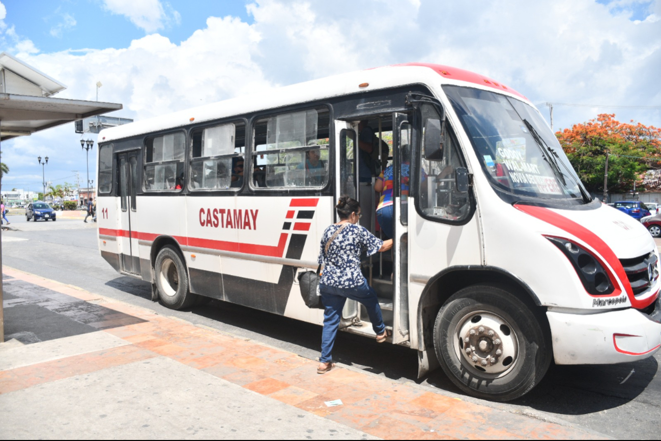   Transportistas exigen respuestas sobre su futuro laboral ante posible llegada de 'Mobibús'  