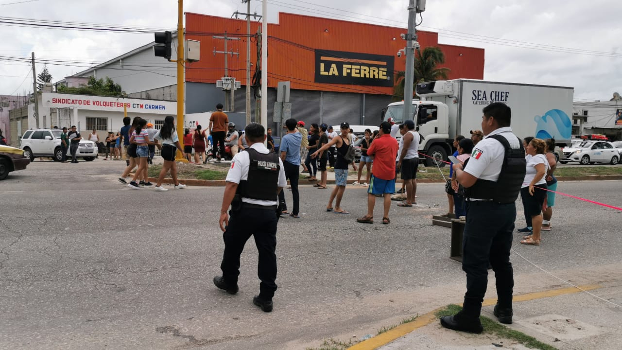 Así lucía el bloqueo en Ciudad del Carmen Así lucía el bloqueo en Ciudad del Carmen