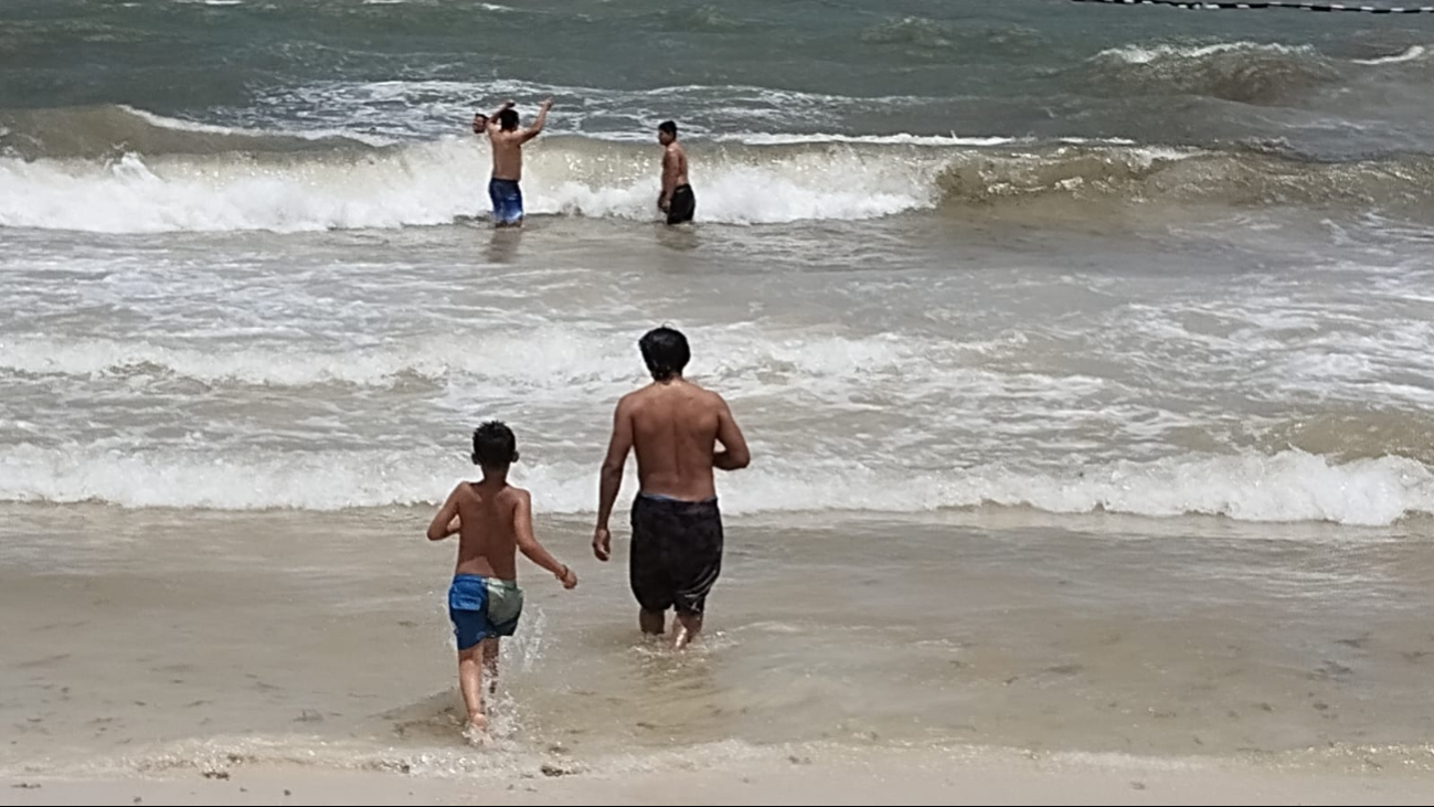 Bañistas en Solidaridad Bañistas en Solidaridad