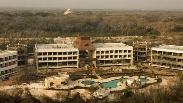 Los hoteles contarán con alberca, temazcal, spa, sala de juntas, gimnasio, área de bar y tiendas de recuerdos Los hoteles contarán con alberca, temazcal, spa, sala de juntas, gimnasio, área de bar y tiendas de recuerdos