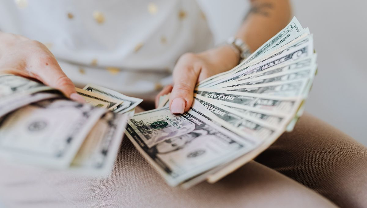 Así cerró el precio del dólar este lunes 17 de junio en México