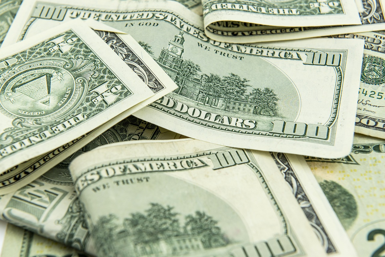 ¿Cuántos pesos mexicanos equivaldrían a 100 dólares estadounideses? ¿Cuántos pesos mexicanos equivaldrían a 100 dólares estadounideses?