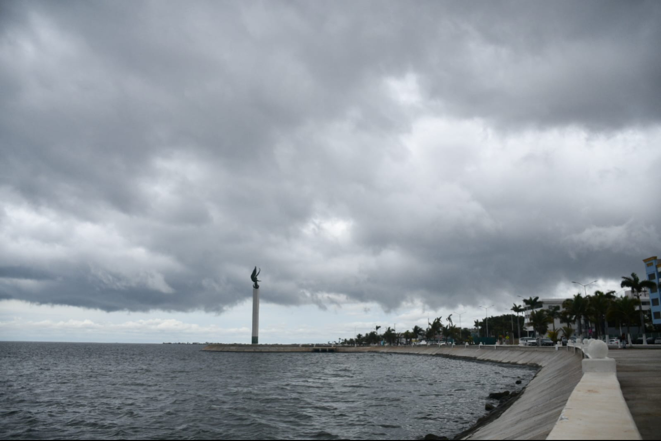 Onda Tropical 17 dejará lluvias fuertes en Campeche este martes 