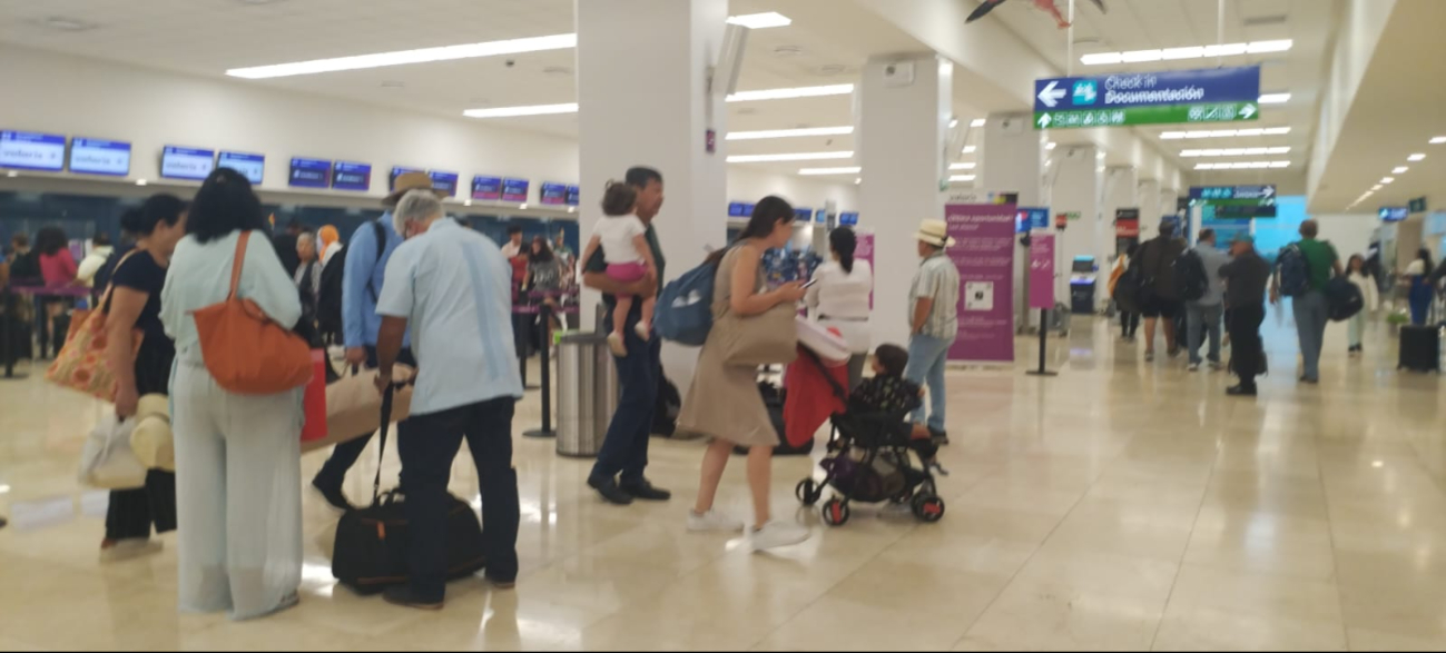 Hay gran afluencia de pasajeros este martes Hay gran afluencia de pasajeros este martes
