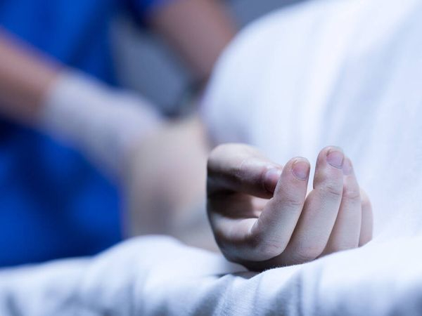 Mujer australiana con 13 hijos pierde la vida tras padecer gripa Mujer australiana con 13 hijos pierde la vida tras padecer gripa