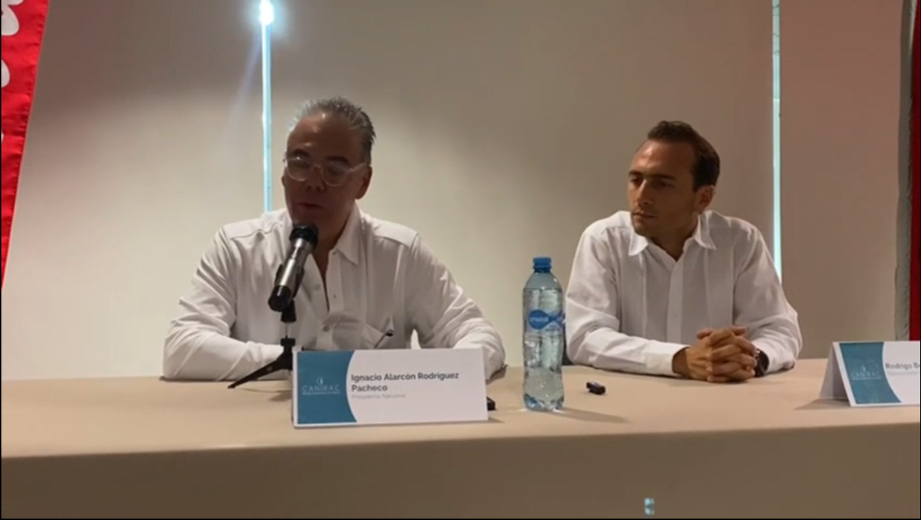 Eventos y recorridos cancelados debido al clima, con reuniones reubicadas a espacios cerrados Eventos y recorridos cancelados debido al clima, con reuniones reubicadas a espacios cerrados