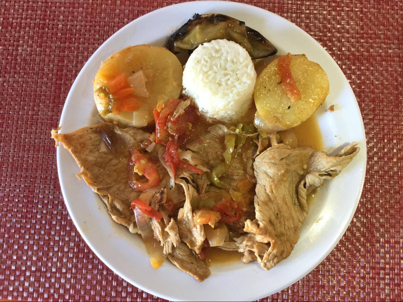 ¿Qué platillo degustan en jueves los campechanos?