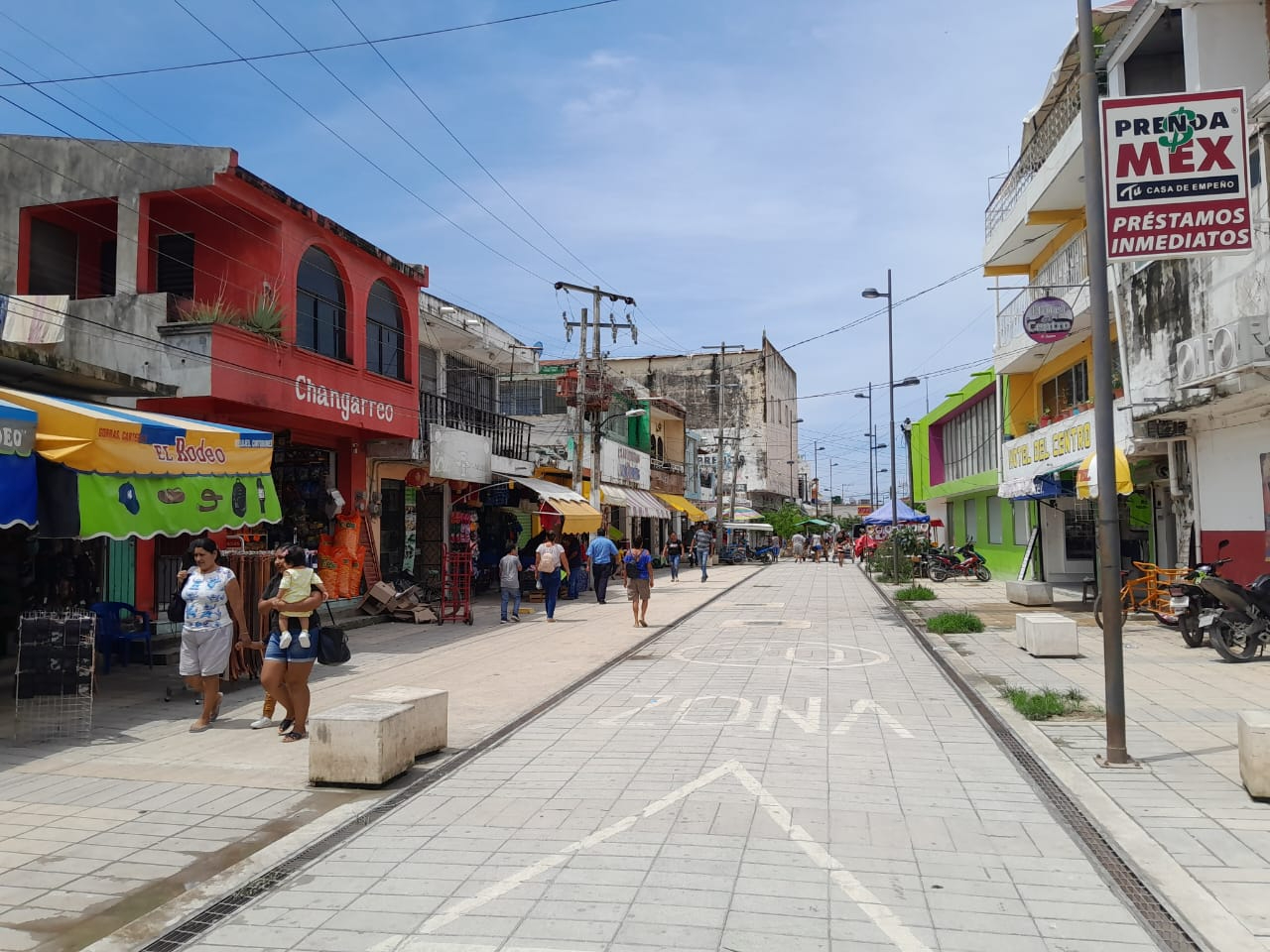 Más de 120 comercios en el centro de la ciudad no experimentaron una disminución en sus ventas Más de 120 comercios en el centro de la ciudad no experimentaron una disminución en sus ventas