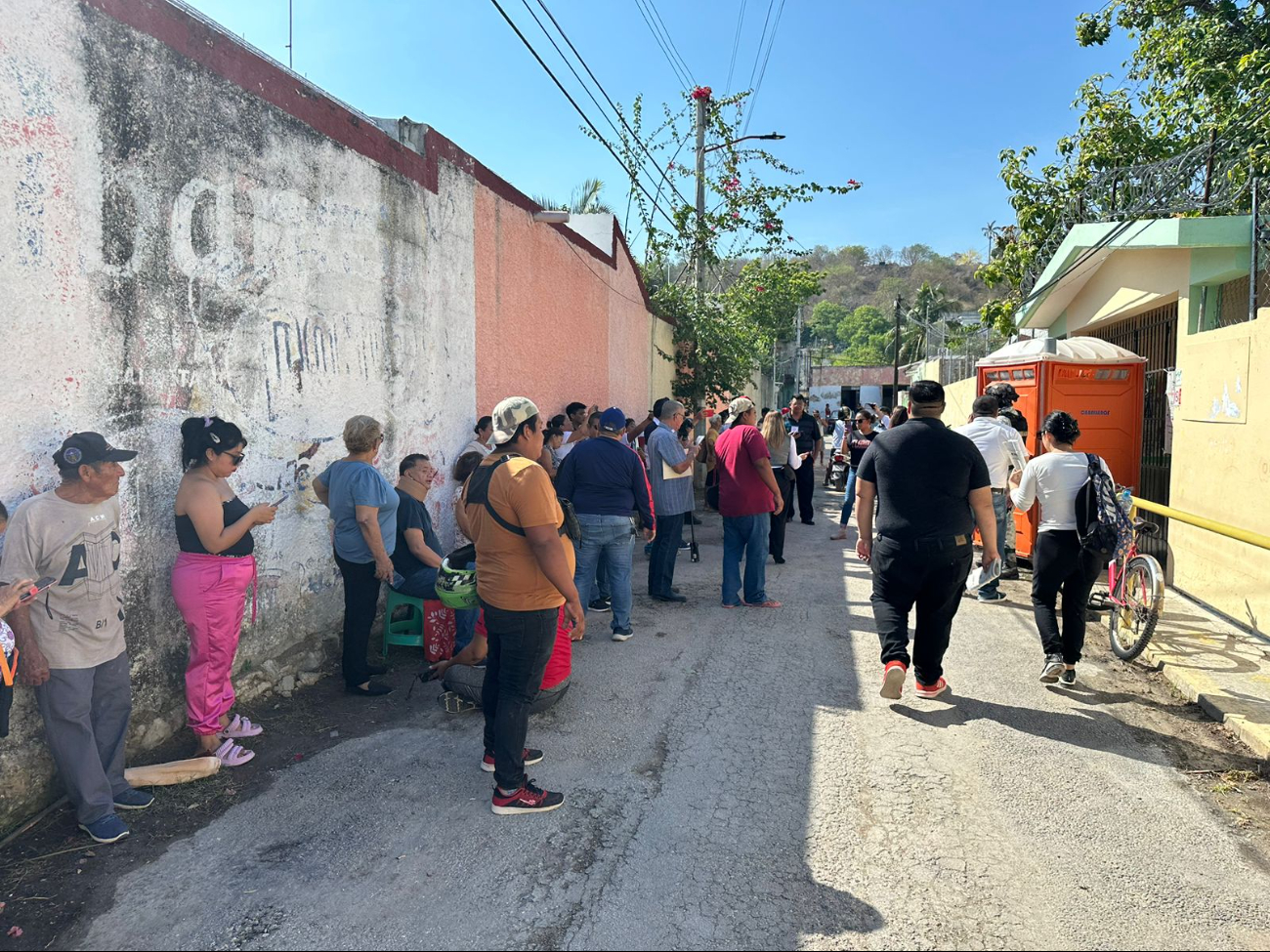Roban en escuela de Campeche que sería usada para instalar casillas electorales: EN VIVO