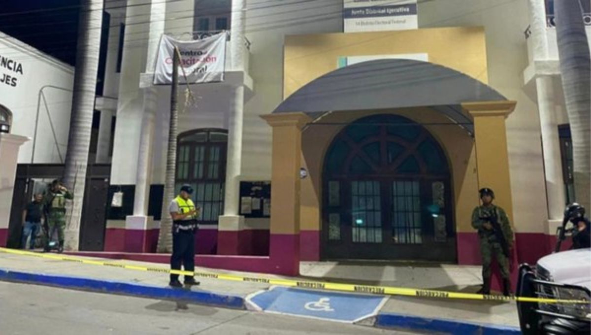 Retrasos en instalación de casillas y explosión en Guanajuato marcan el inicio de las elecciones 2024