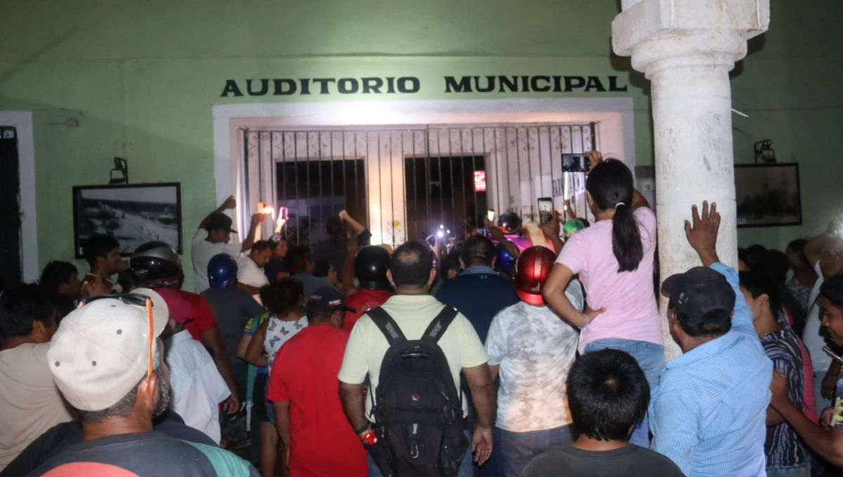 Escuela de Sisal y la ciudad de Peto se quedan sin luz en pleno conteo de votos
