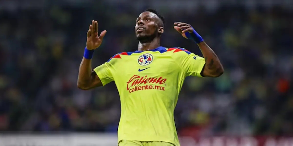 El delantero naturalizado mexicano ya fue anunciado con su nuevo club en Arabia Saudita: Al Qadsiah El delantero naturalizado mexicano ya fue anunciado con su nuevo club en Arabia Saudita: Al Qadsiah