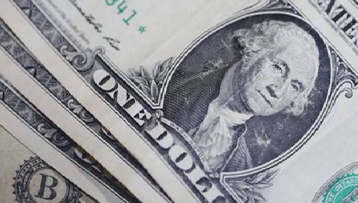 El peso mexicano se mantiene estable frente al dólar al inicio de la jornada cambiaria de este 20 de junio El peso mexicano se mantiene estable frente al dólar al inicio de la jornada cambiaria de este 20 de junio