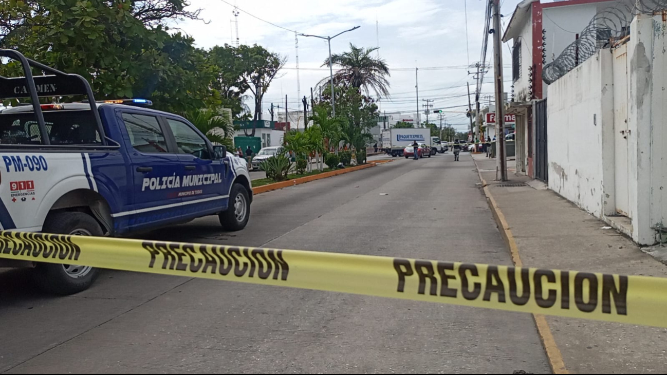 El hombre herido fue auxiliado por algunas personas que se encontraban cerca del lugar