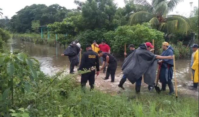 Por lluvias, ríos incrementan su nivel Por lluvias, ríos incrementan su nivel