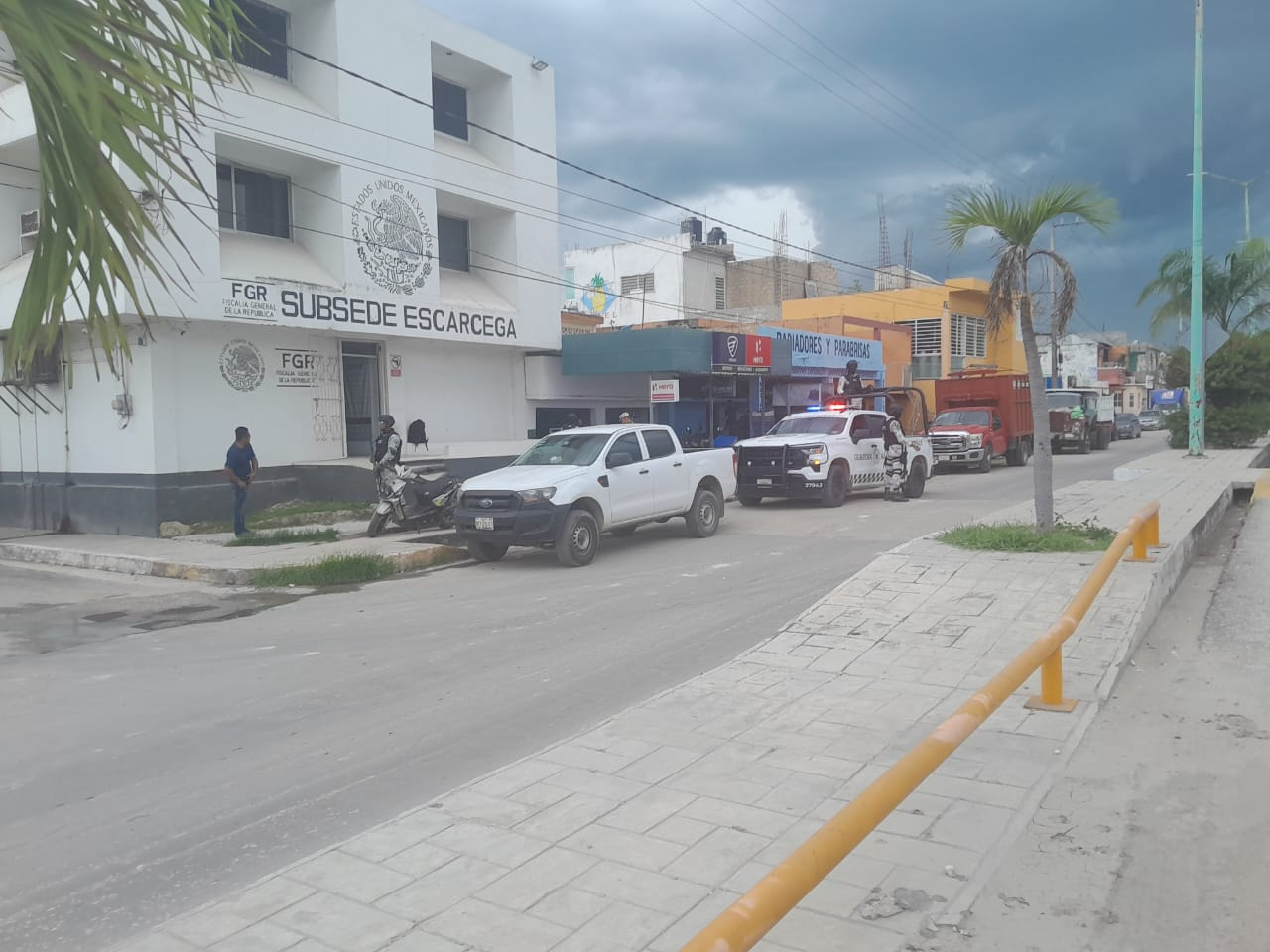 Carga y tráiler asegurados; conductor detenido Carga y tráiler asegurados; conductor detenido