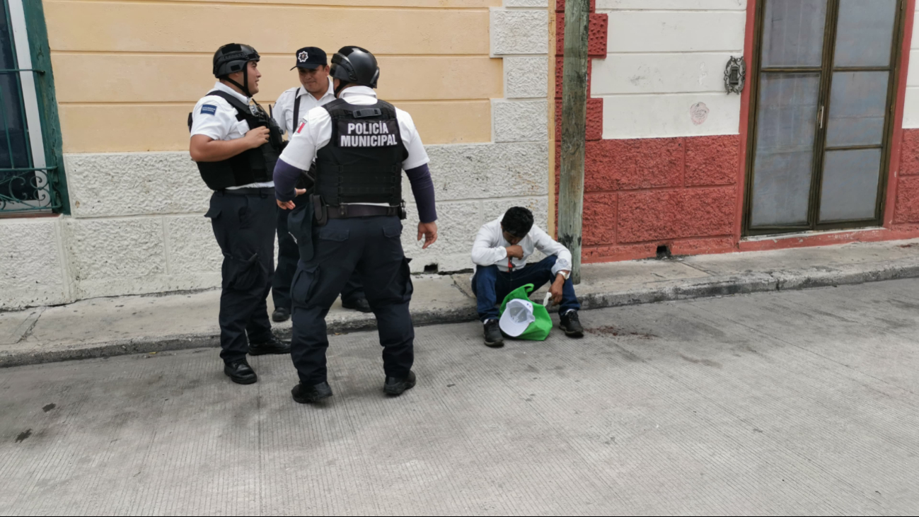 Policías lograron asegurar al asaltante en Ciudad del Carmen Policías lograron asegurar al asaltante en Ciudad del Carmen