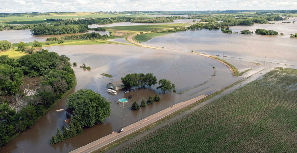 Autoridades estadounidenses reportan el colapso de un puente en Iowa Autoridades estadounidenses reportan el colapso de un puente en Iowa