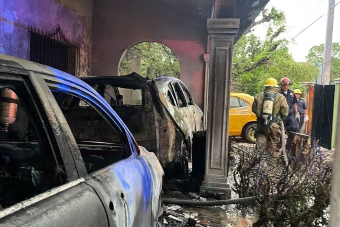 Veladora habría causado el incendio de una casa en Umán